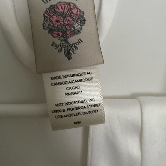 Beautiful silk wedding robe - Picture 5 of 5